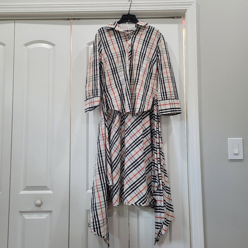 New York & Co asymmetrical button-down shirt
